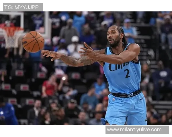 快船客场对决独行侠莱昂纳德缺席第六场球队面临挑战