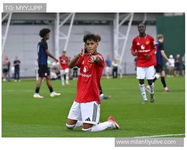 曼联U18近期表现不佳15岁新星加布里埃尔崭露头角